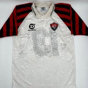 Vitoria 1994/1995/1996 Original Player Issue/Team Signed Soccer Jersey